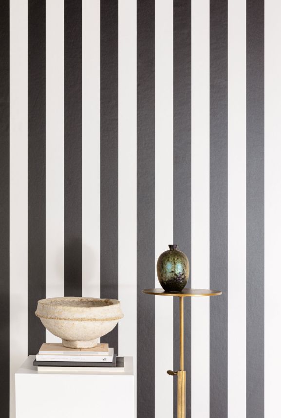 Black and white striped wallpaper, OTH410, Othello, Zoom by Masureel